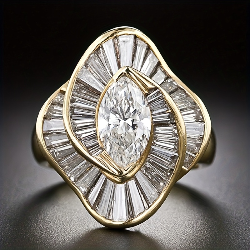 Women's Elegant Ring with Synthetic Zirconia and Golden Copper Band